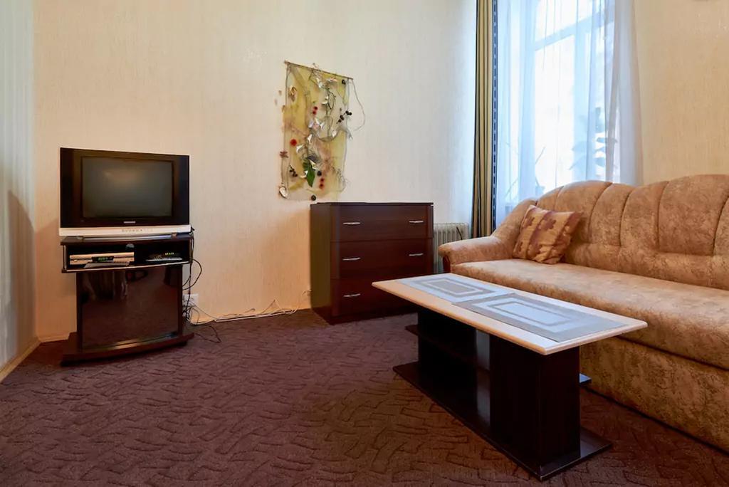 Home Hotel Apartments On Kontraktova Ploshcha Kiev Exterior foto